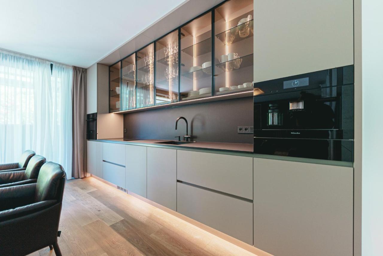 Prague Days - Stylish Apartments With Terrace - Parking - Quiet Area Eksteriør billede